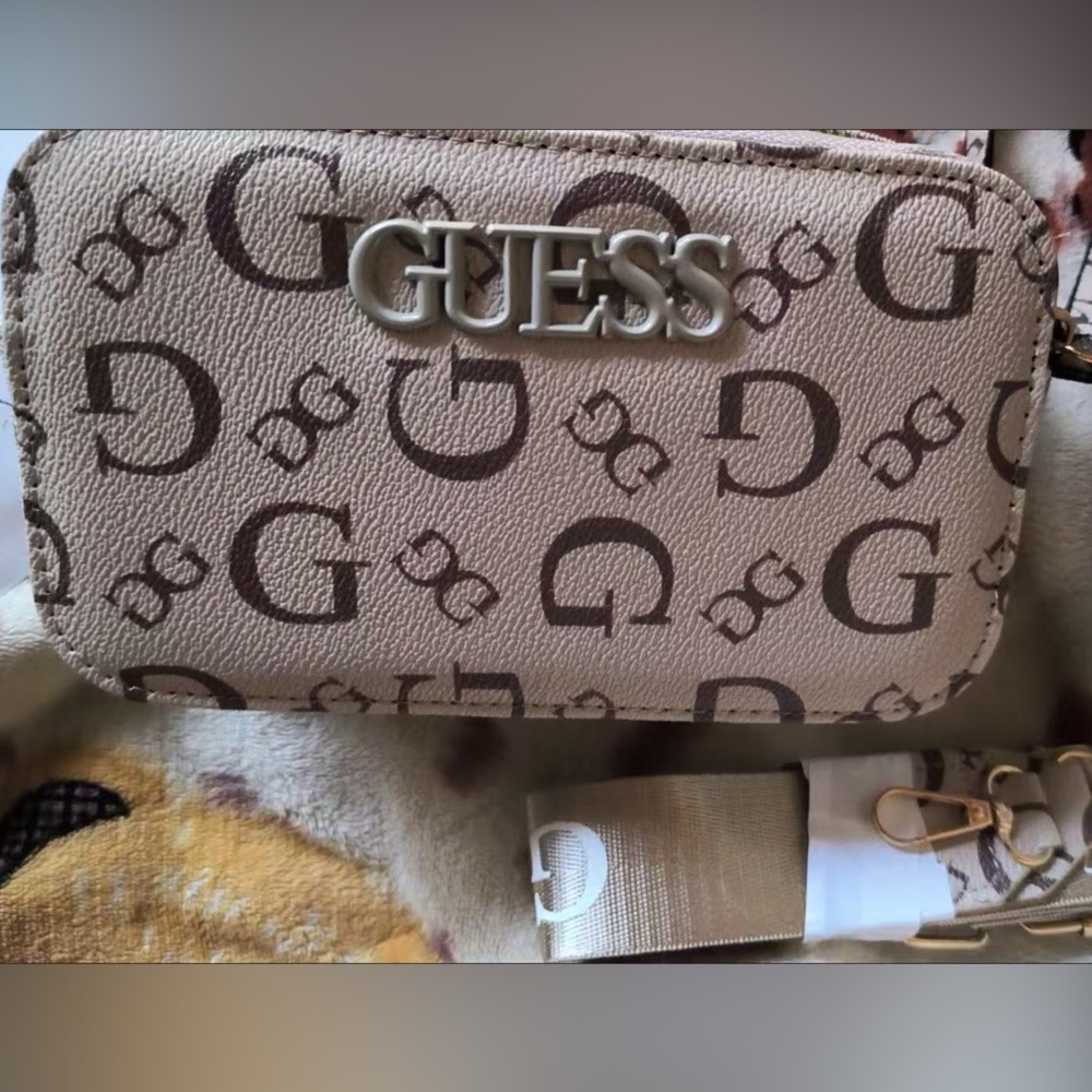 GUESS Carmera Crossbody Bag